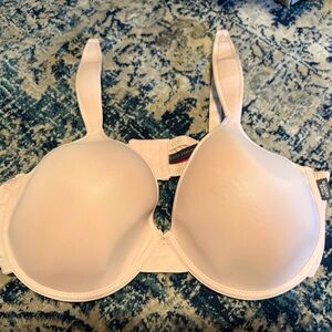 Vince Camuto Women's Cream Bra